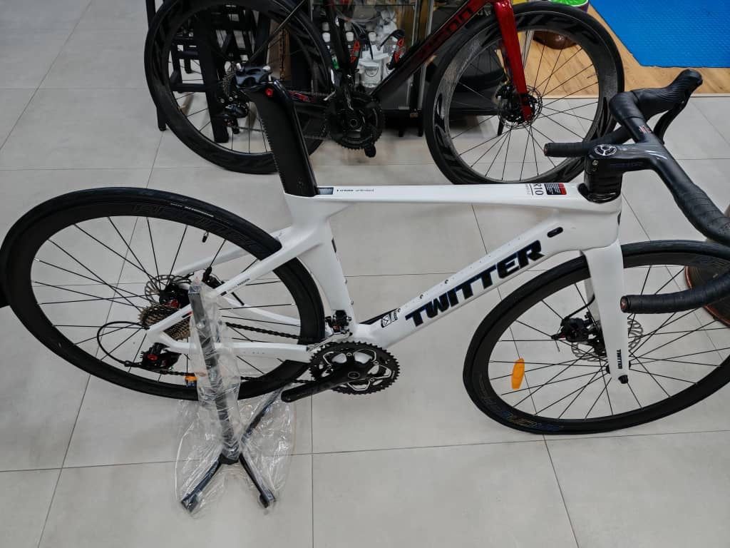 Bicycle Twitter Road Bike Review Thunder RS SENSAH 22 Speed