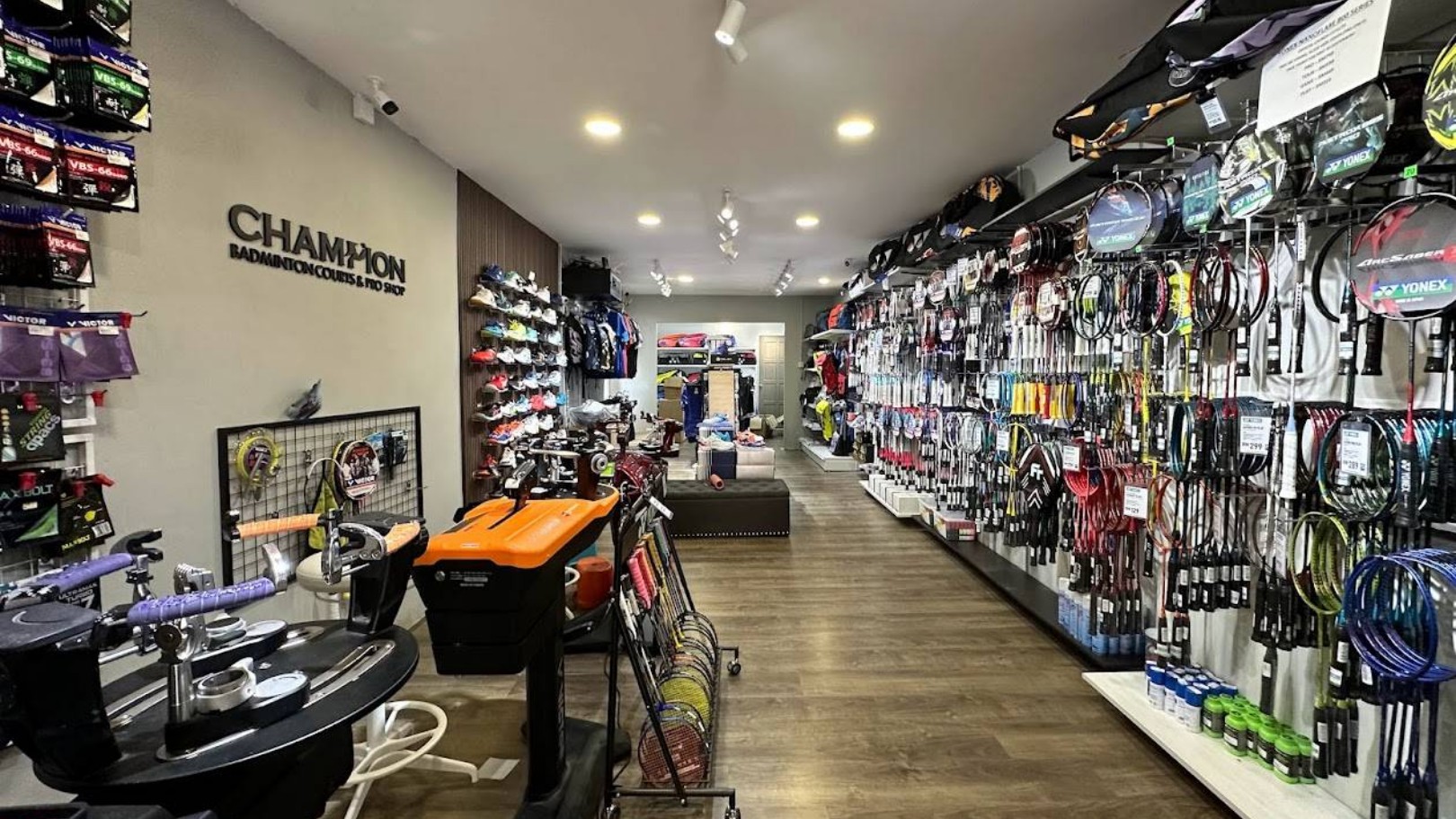 Champion Pro Shop Riam