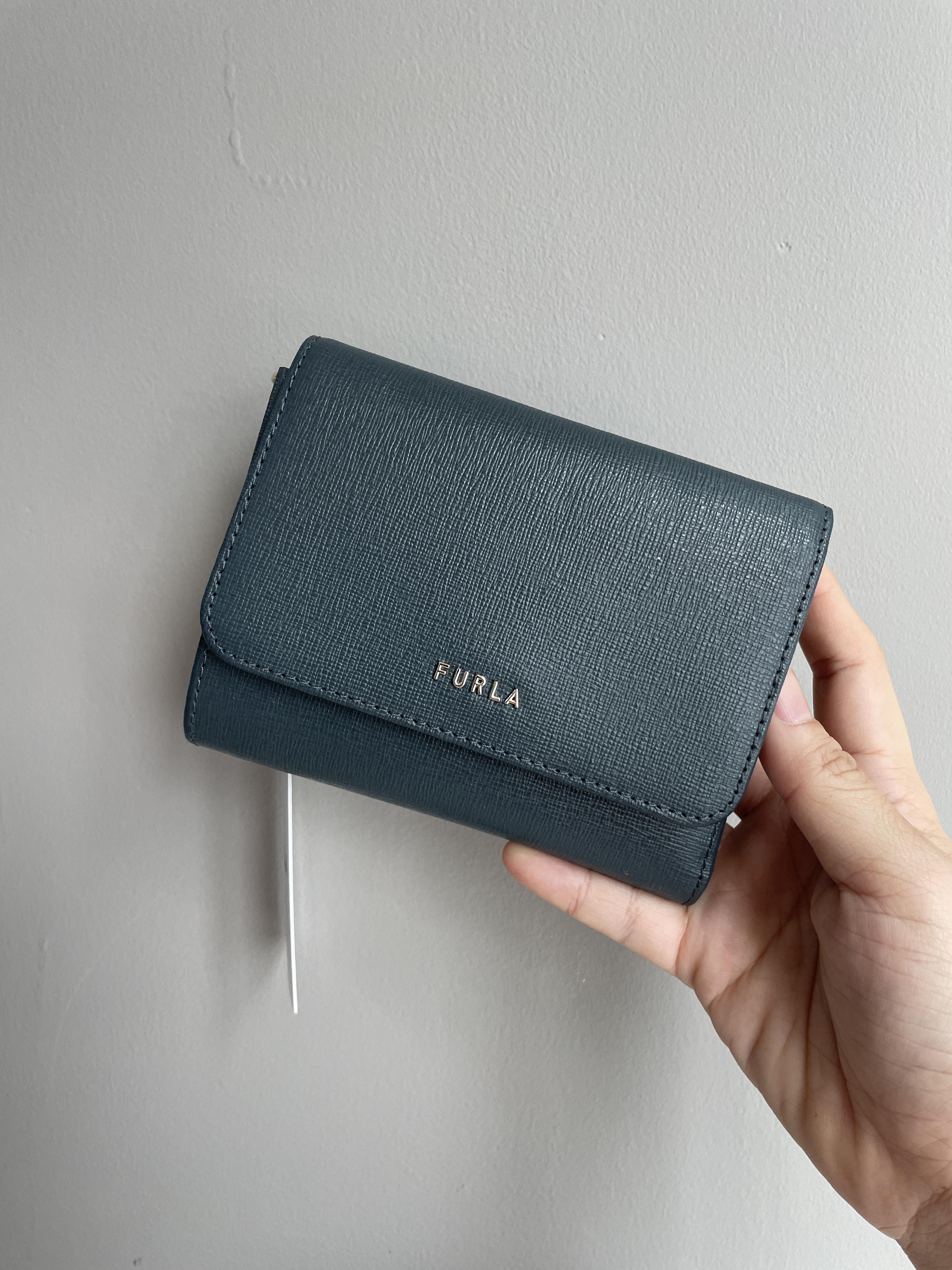セール!FURLA(フルラ)-Classic Medium Leather Tri-Fold Wallet FURLA Classic Small Leather Trifold Wallet Final sale | eBay