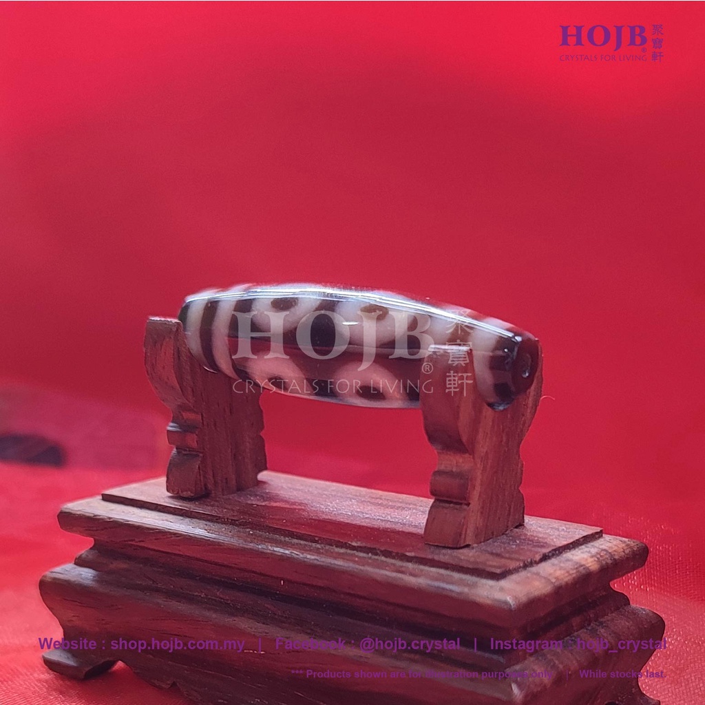 御幸天珠 J04541 珍品 八眼天珠 55x24mm やや珍しい模様 馬蹄痕たっぷり