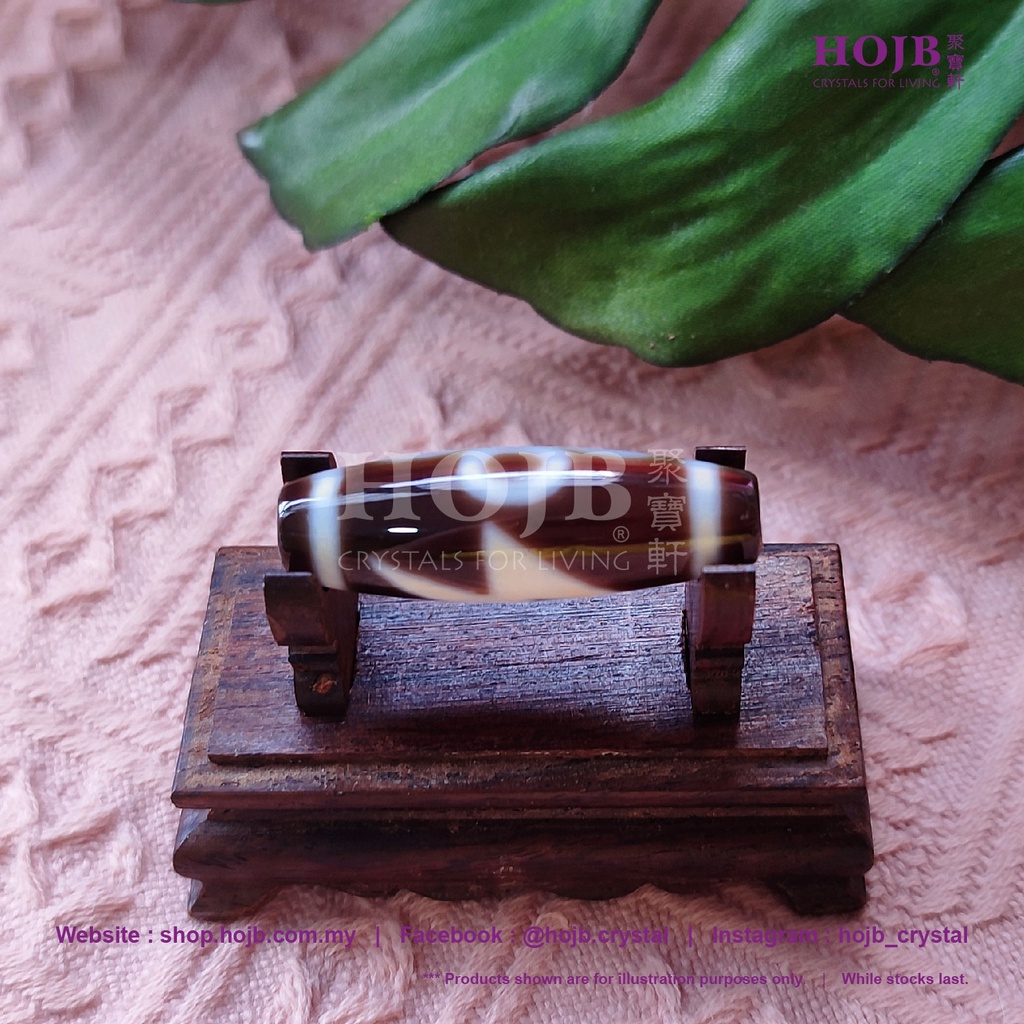 HOJB Tibatan Pure 5-Eyed Lightning Dzi 12x35mm 聚寶軒西藏至纯天珠