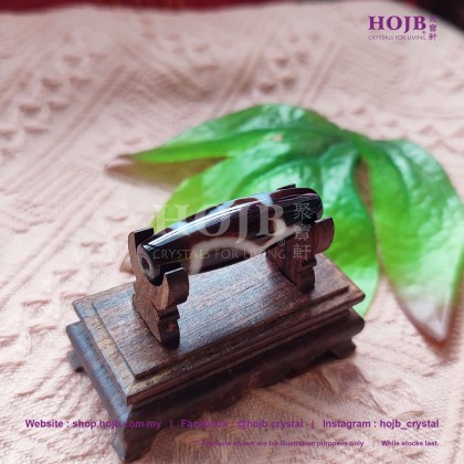 【超希少品】西藏天珠The imgrc0082991312.jpg 天珠の本 Tibet of Beads Gzi 洋書
