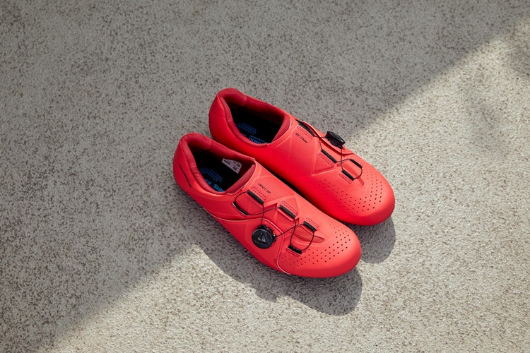 Shimano RC3 Road Cycling Shoes - Men's RC300 BOA L6 | IceBikeHeaven
