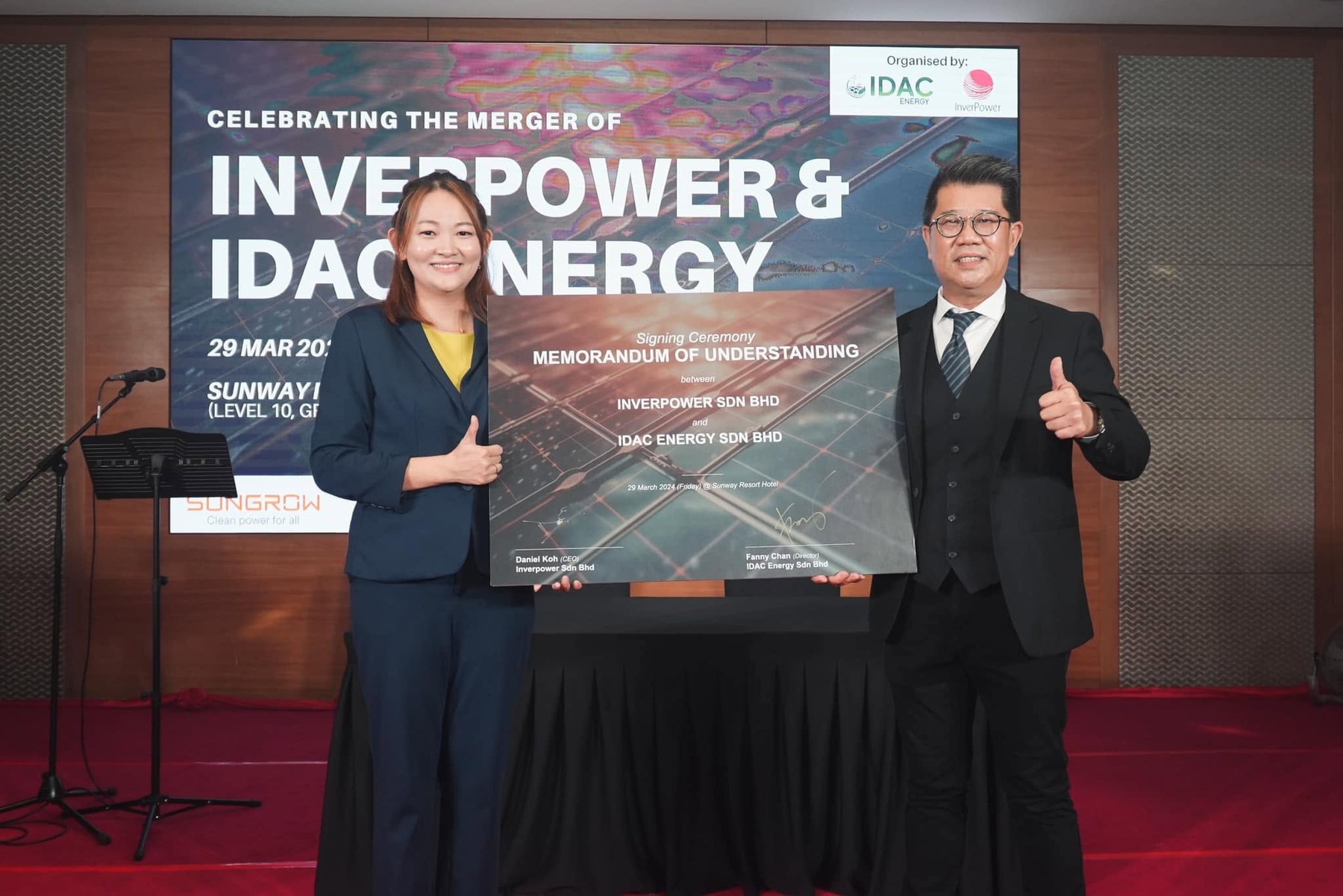 Daniel Koh of InverPower and Fanny Chan of IDAC Energy at the MOU signing, 29 March 2024