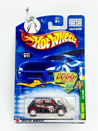 Hot Wheels 2002 US Carded Super Treasure Hunts Mini Cooper #11