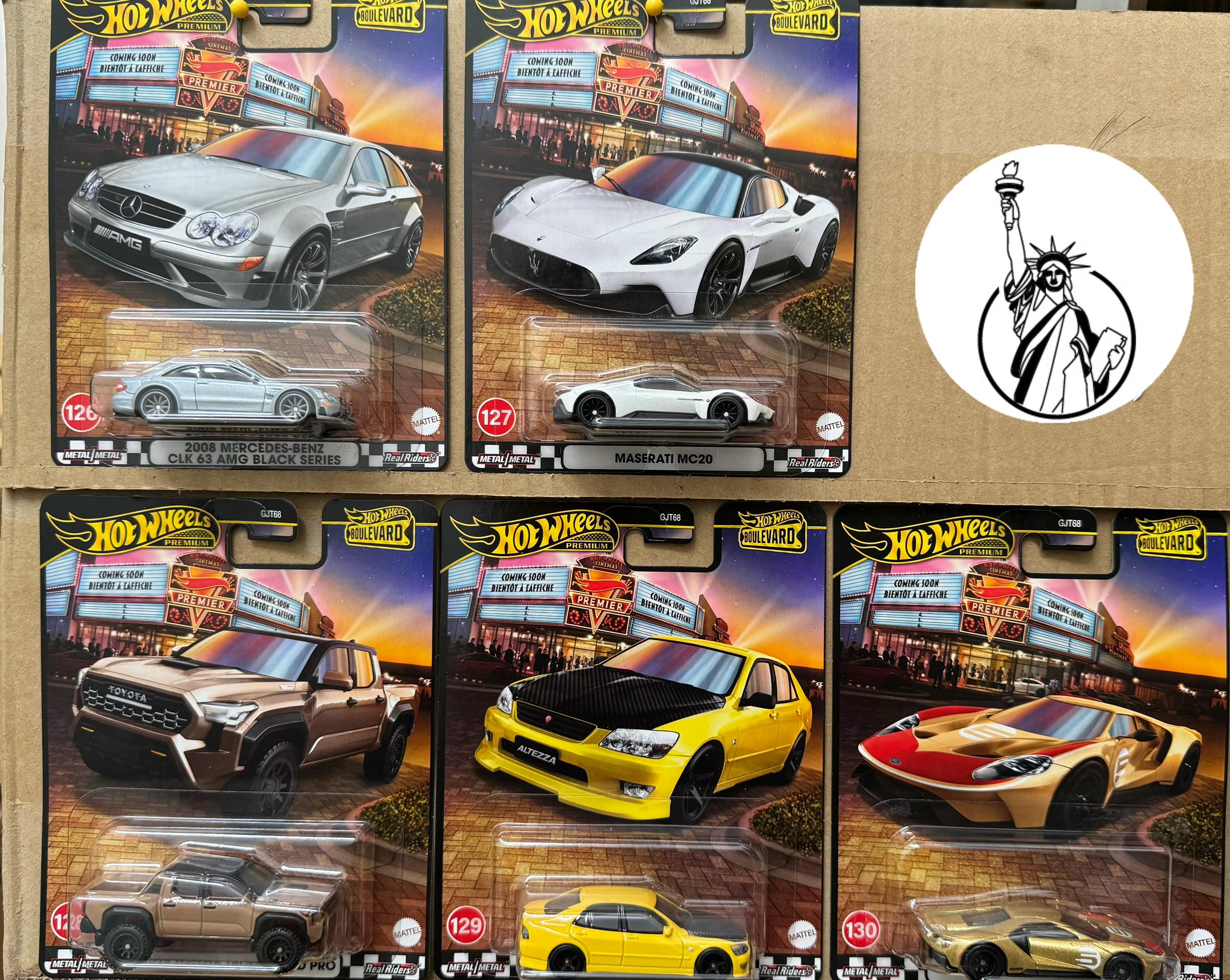 Hot Wheels 2025 Walmart Exclusives Boulevard #GJT68-958C (1:64