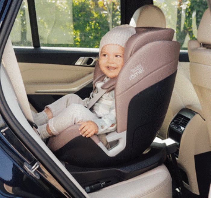 Britax Swivel 360 R129 Car Seat Safe, Easy, Grows to 7 Yrs