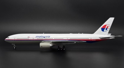 JCWings 1:200 KJ-B772-159 B777-200ER 9M-MRQ | MachBirdz - Cruise
