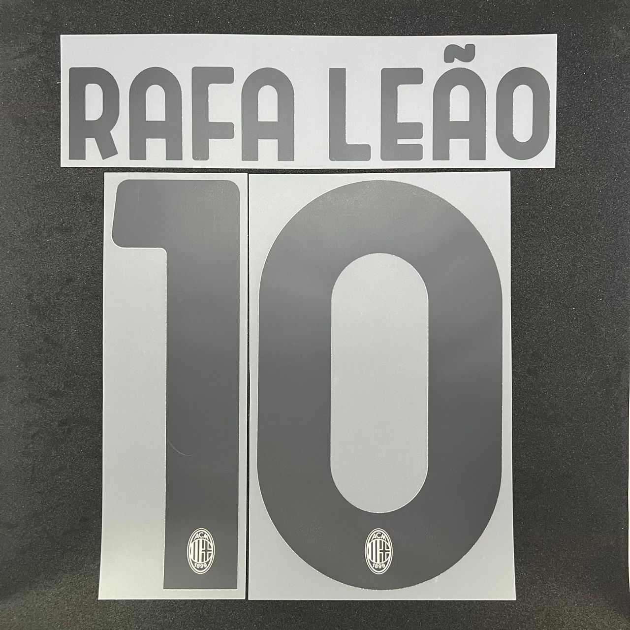 AC MILAN x PLEASURES #10 Leão AC Milan “Pleasures” Dorsal 10 Rafael Leao 🇵🇹