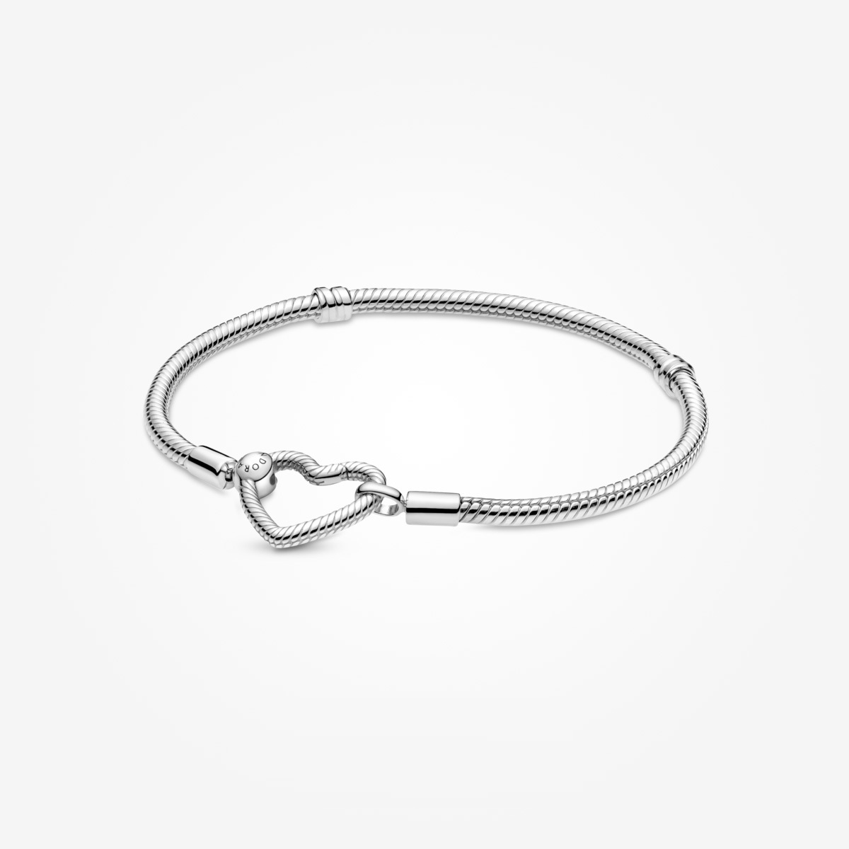Pandora Moments Heart Closure Snake Chain Bracelet | Pandora Malaysia