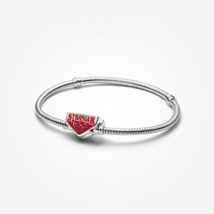 Stranger Things pandora Heart Charm パンドラ Pandora Stranger Things Clasp Snake Chain Bracelet | Pandora Malaysia