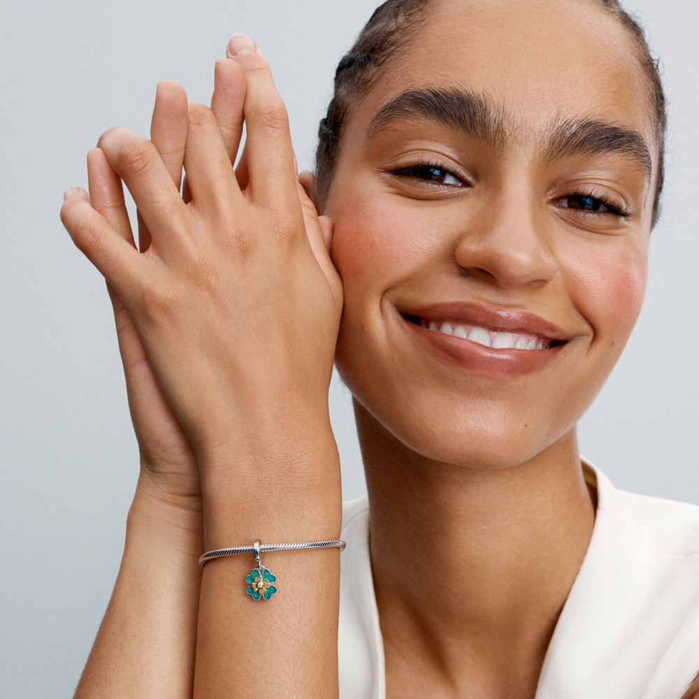 Pandora Club 14K Gold Plated Spinnable Four Leaf Clover Lab-Grown