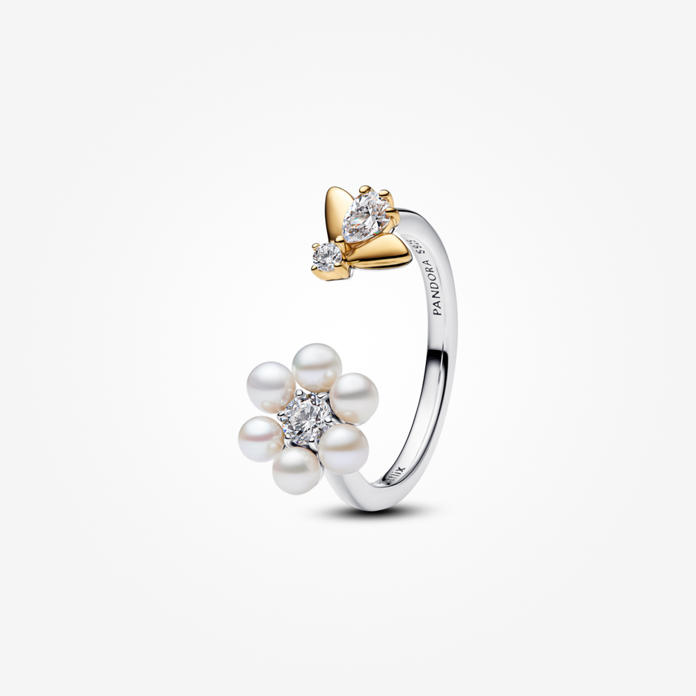 Pandora x Bridgerton 14K Gold Plated Bee & Treated Freshwater