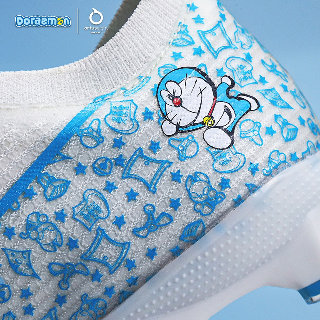 ortuseight ドラえもん サッカーシューズ ortuseight ドラえもん サッカーシューズ - メルカリ